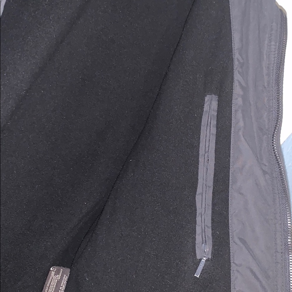Jacket - Picture 3 of 4